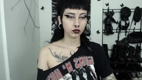 dakota online show from September 13, 2025, 4:01 am