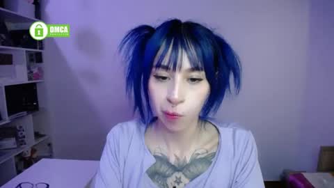 Maca online show from April 16, 2026, 10:45 pm