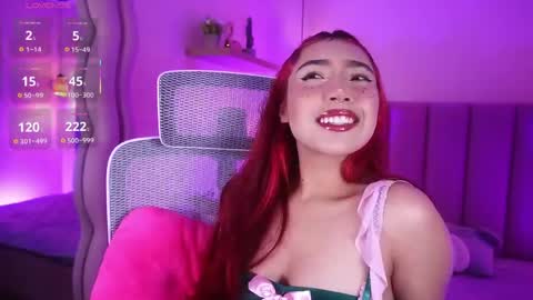 Snapshot of dakota_velvet chatting on May 16, 2026, 11:42 am Dakota online show from May 16, 2026, 11:42 am