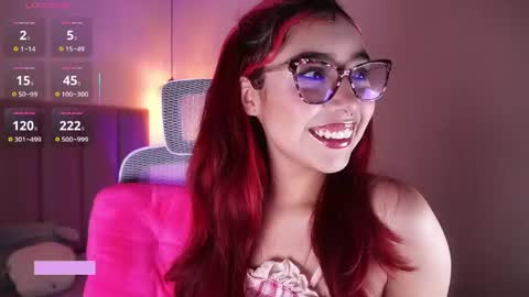Snapshot of dakota_velvet chatting on May 28, 2026, 11:51 am Dakota online show from May 28, 2026, 11:51 am