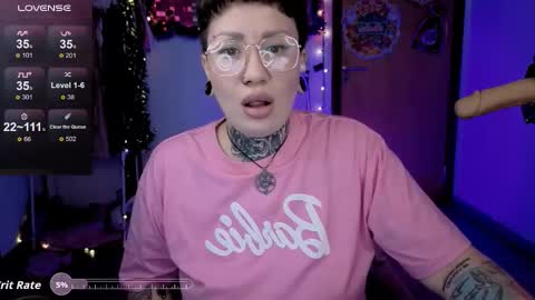 Dakota online show from December 22, 2025, 4:04 pm