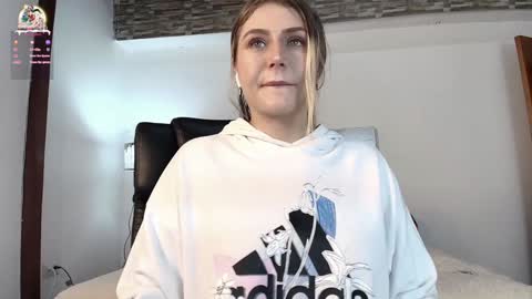 Snapshot of dakotarobbins_ chatting on December 28, 2024, 11:52 am dakotarobbins_ online show from December 28, 2024, 11:52 am