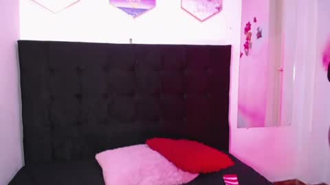 Snapshot of dakotarouse1 chatting on March 30, 2026, 12:28 pm Daakota online show from March 30, 2026, 12:28 pm