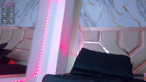 dakotatylerrr online show from April 1, 2026, 12:17 pm