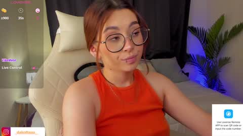 dakottaa__ online show from February 1, 2025, 3:08 am