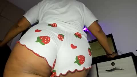 Snapshot of daleska_delicious1 chatting on December 4, 2025, 10:40 pm daleska_delicious1 online show from December 4, 2025, 10:40 pm
