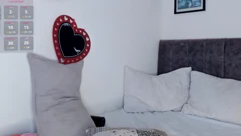 D A L H I L A online show from February 11, 2026, 1:49 pm