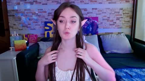 Dalia  online show from February 4, 2026, 9:04 am