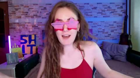 Dalia  online show from June 4, 2026, 10:43 am