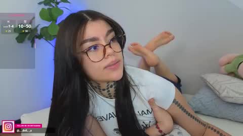 Snapshot of daliapunkt chatting on November 21, 2025, 10:19 pm Dalia online show from November 21, 2025, 10:19 pm