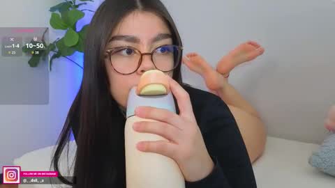 Snapshot of daliapunkt chatting on December 14, 2025, 3:17 pm Dalia online show from December 14, 2025, 3:17 pm