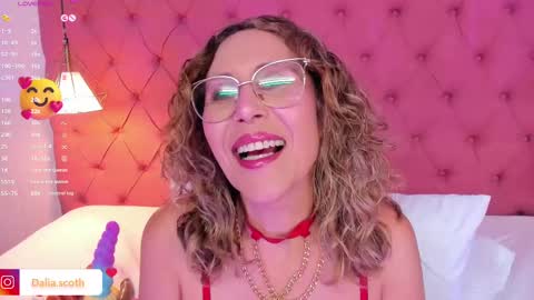 Snapshot of daliascoth chatting on February 12, 2025, 9:54 pm Dalia online show from February 12, 2025, 9:54 pm