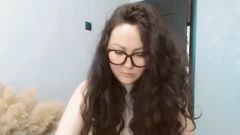 Snapshot of dalidayes chatting on May 29, 2026, 7:17 am Dali online show from May 29, 2026, 7:17 am