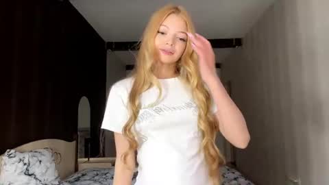 Snapshot of dalilarouw chatting on August 3, 2026, 3:38 pm Gi online show from August 3, 2026, 3:38 pm