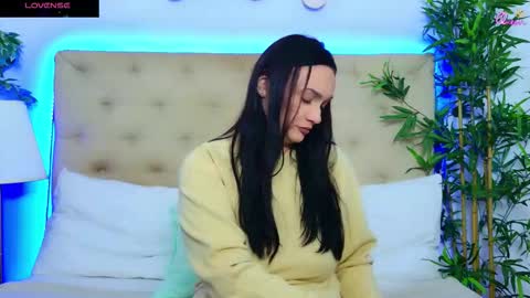 Snapshot of daliyaa_ chatting on February 23, 2026, 12:57 pm daliyaa_ online show from February 23, 2026, 12:57 pm