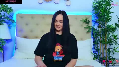 daliyaa_ online show from March 18, 2026, 1:25 pm