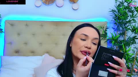 daliyaa_ online show from April 6, 2026, 12:17 pm