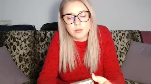 Maria online show from December 24, 2024, 9:44 pm