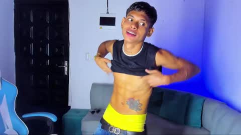 damar_felipe online show from March 5, 2025, 6:45 pm