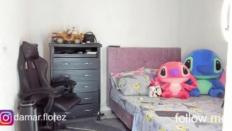 damar_felipe online show from July 28, 2026, 8:01 pm