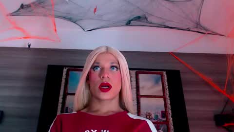         online show from October 12, 2025, 4:44 am