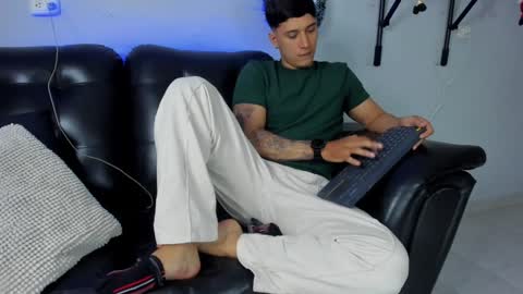 DAMIAN online show from December 21, 2024, 4:09 am