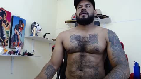 damian64436171 online show from September 17, 2025, 2:52 pm