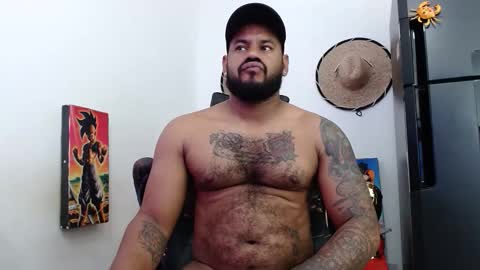 damian64436171 online show from April 28, 2026, 5:07 pm