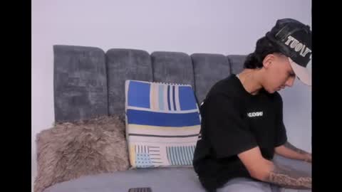 damian_acosta_ online show from July 26, 2026, 6:43 am