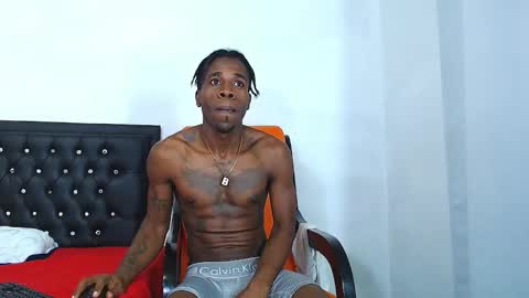 damian_hart_24cm online show from January 27, 2025, 9:33 pm