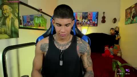 Snapshot of damian_latinxxx chatting on May 2, 2026, 3:11 am Damian online show from May 2, 2026, 3:11 am