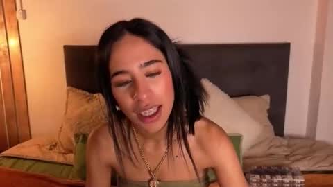 damian_n_lissa online show from April 23, 2026, 2:02 am