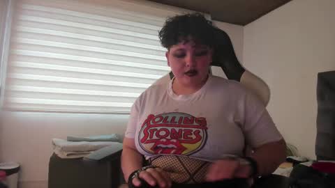 damian_rock_ online show from September 12, 2025, 8:20 pm