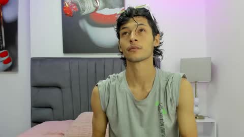 Snapshot of damian_vadim chatting on February 14, 2026, 11:18 am Damian Vadim online show from February 14, 2026, 11:18 am