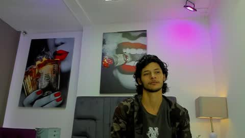 Snapshot of damian_vadim chatting on February 28, 2026, 11:22 am Damian Vadim online show from February 28, 2026, 11:22 am