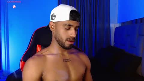 damiano_walker online show from September 13, 2025, 4:23 am