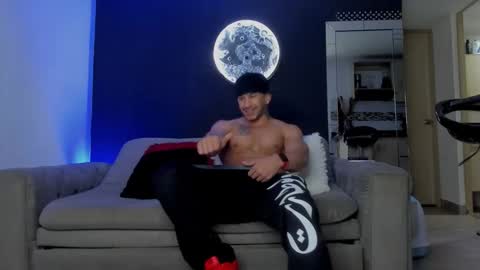 INSTAGRAM  DAMMIANMILLEROFICIAL online show from February 5, 2026, 12:37 am