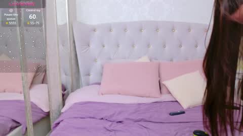 Snapshot of damn_bae__ chatting on February 17, 2025, 1:15 am Julia online show from February 17, 2025, 1:15 am