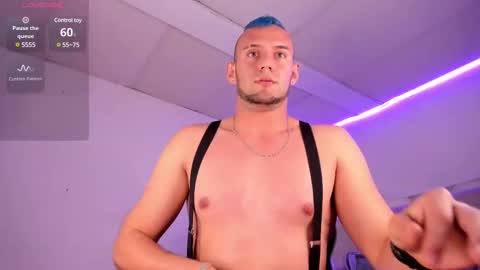 Snapshot of damon_baker0 chatting on February 14, 2025, 7:54 pm Damon bakert online show from February 14, 2025, 7:54 pm