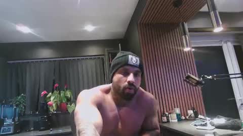 Damon212 online show from January 14, 2026, 8:03 pm