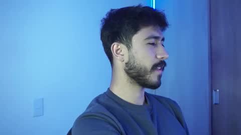 damon_frost online show from December 22, 2024, 5:01 am