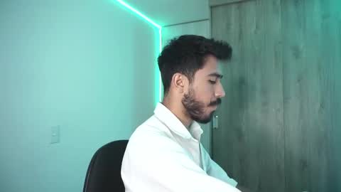 damon_frost online show from December 23, 2024, 2:24 am