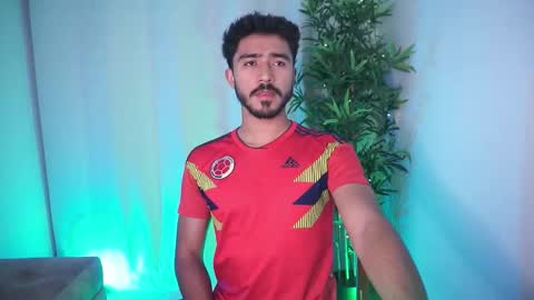 damon_frost online show from December 3, 2025, 9:35 pm