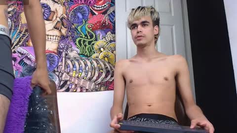 damoncolbi online show from January 18, 2025, 11:44 pm