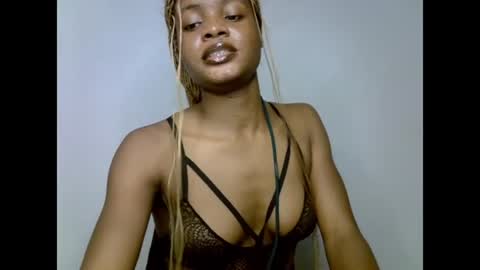 Leah online show from July 23, 2026, 7:12 pm