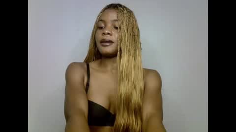 Leah online show from July 28, 2026, 7:39 pm