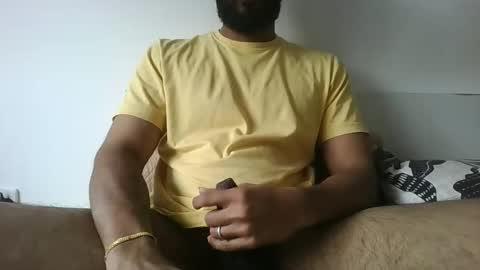 dan_19982 online show from April 26, 2026, 2:26 pm