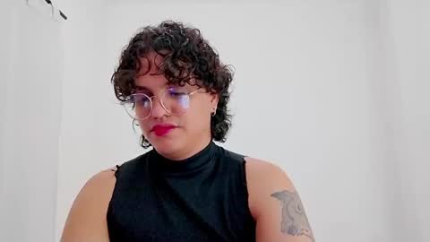 Snapshot of dan_blous chatting on February 20, 2026, 2:08 am Diane Blosson online show from February 20, 2026, 2:08 am