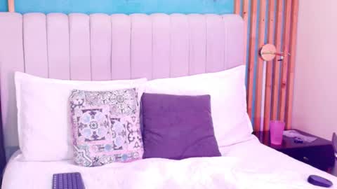 D A N online show from February 17, 2026, 7:31 pm