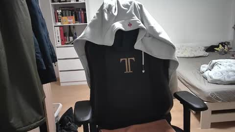 King Dan online show from December 30, 2024, 7:11 pm